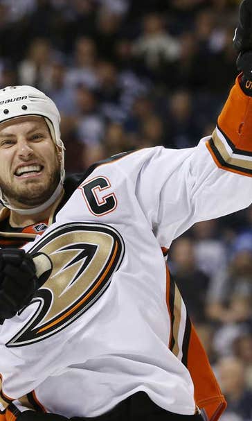 Ducks beat Jets 3-2 behind Getzlaf's goal